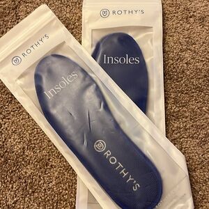 NEW ROTHY’S THE SNEAKER INSOLES 6 1/2 - PRICE FOR 2 PACKS OF INSOLES.
